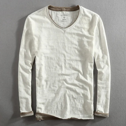 Camiseta con cuello en V Nightfall